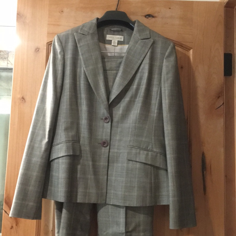 Wool pant suit